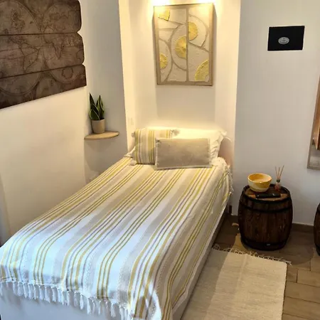 게스트하우스 I Gatti Delle 5 Terre 4*